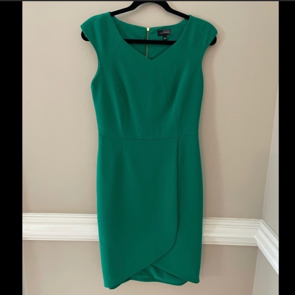 Like New The Limited Green Tulip Hem Dress